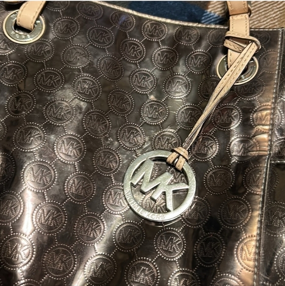 Michael Kors Shimmery Tote Bag - Picture 2 of 16